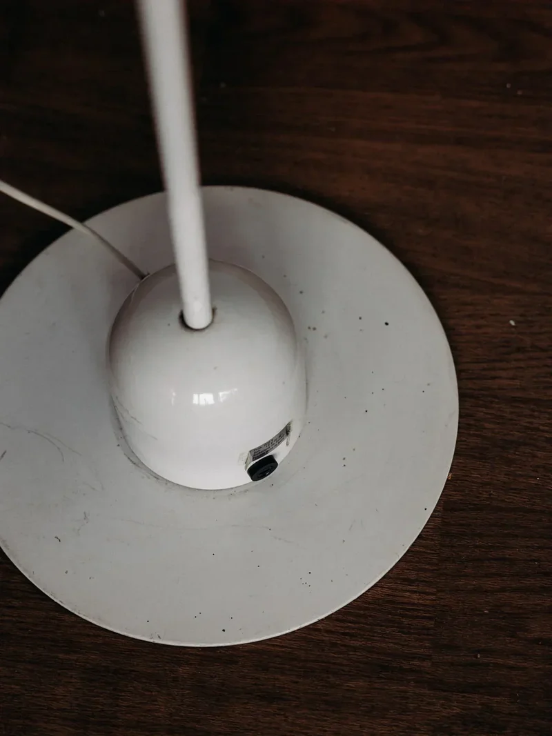 Julien, le lampadaire en métal N°60