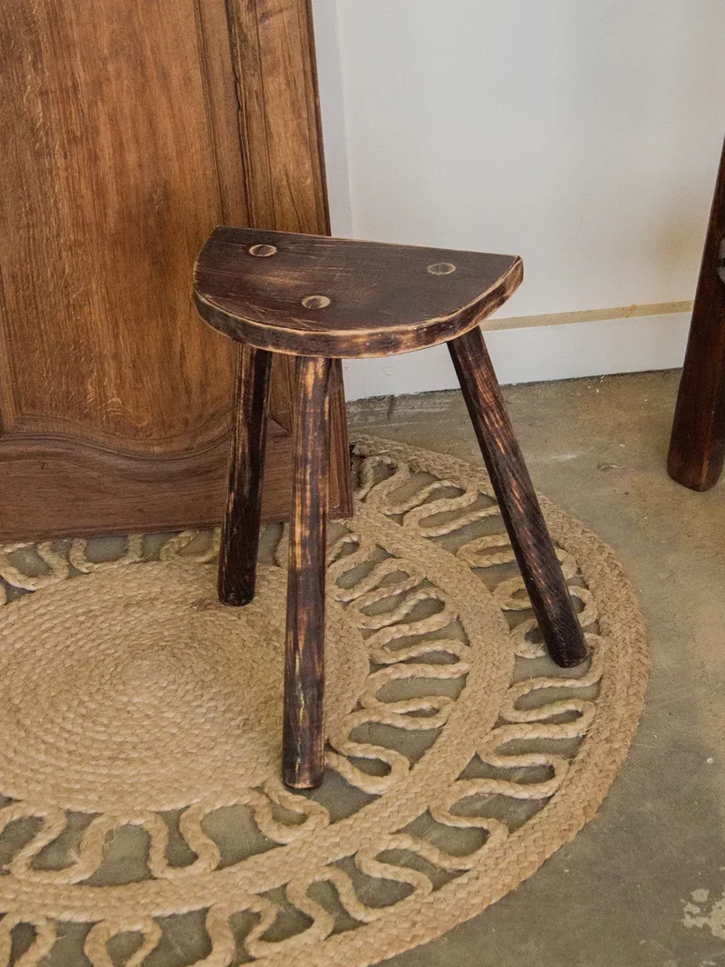 Regis, le tabouret en bois N°340