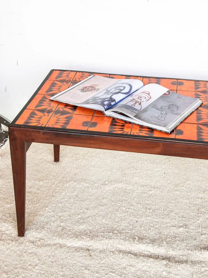 Hanna, la table d'appoint en céramique N°203