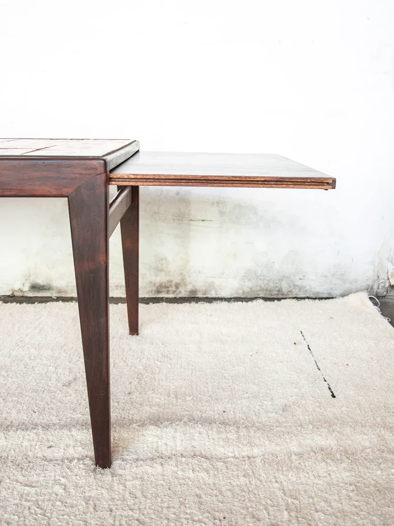 Hanna, la table d'appoint en céramique N°203