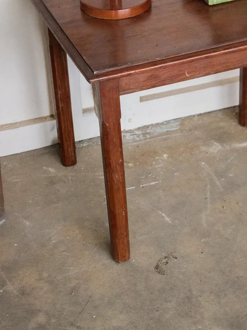 Francine, la table d'appoint en bois N°341