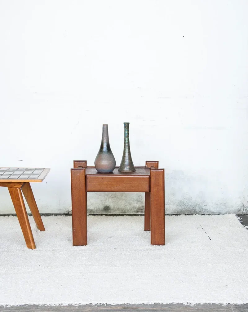 Maïa, la table de chevet N°83