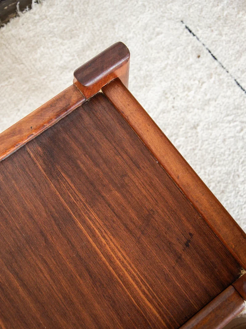 Maïa, la table de chevet N°83