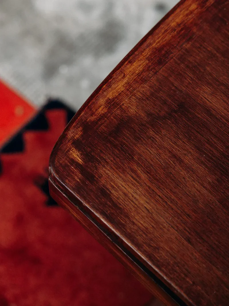 Donna, la table basse en bois N°179