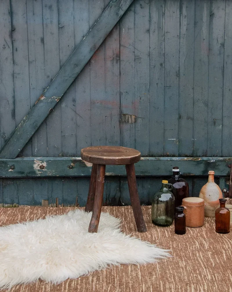 Regis, le tabouret en bois N°242