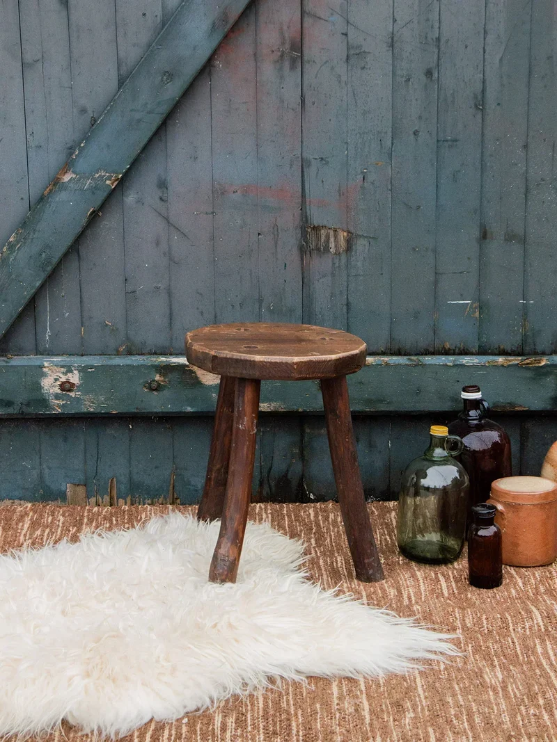 Regis, le tabouret en bois N°242