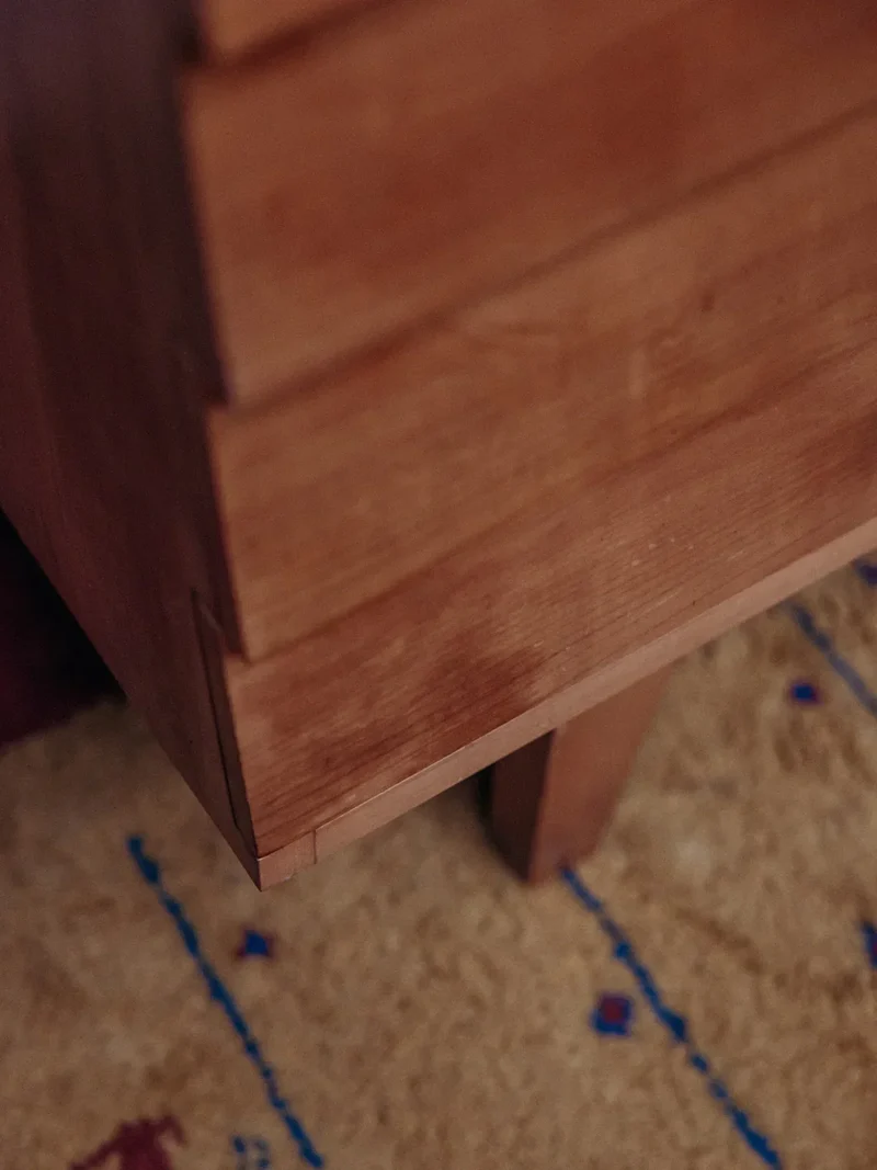 Olga, la commode en bois N°203