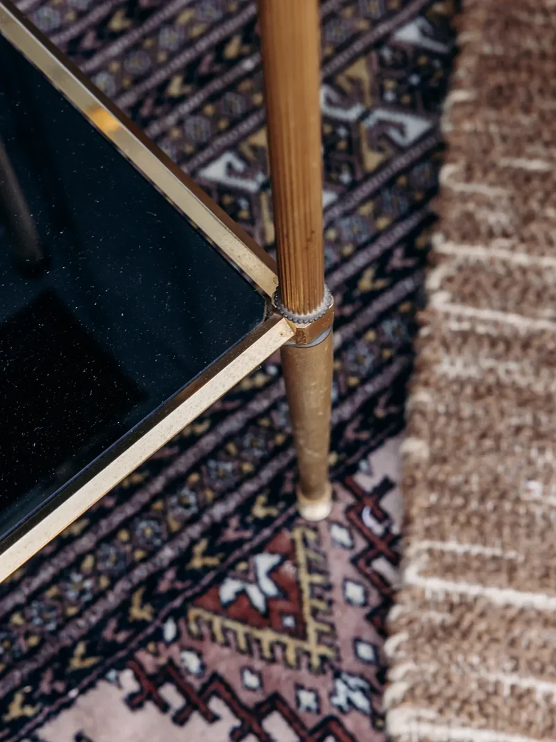Hanna, la table d'appoint en verre N°201