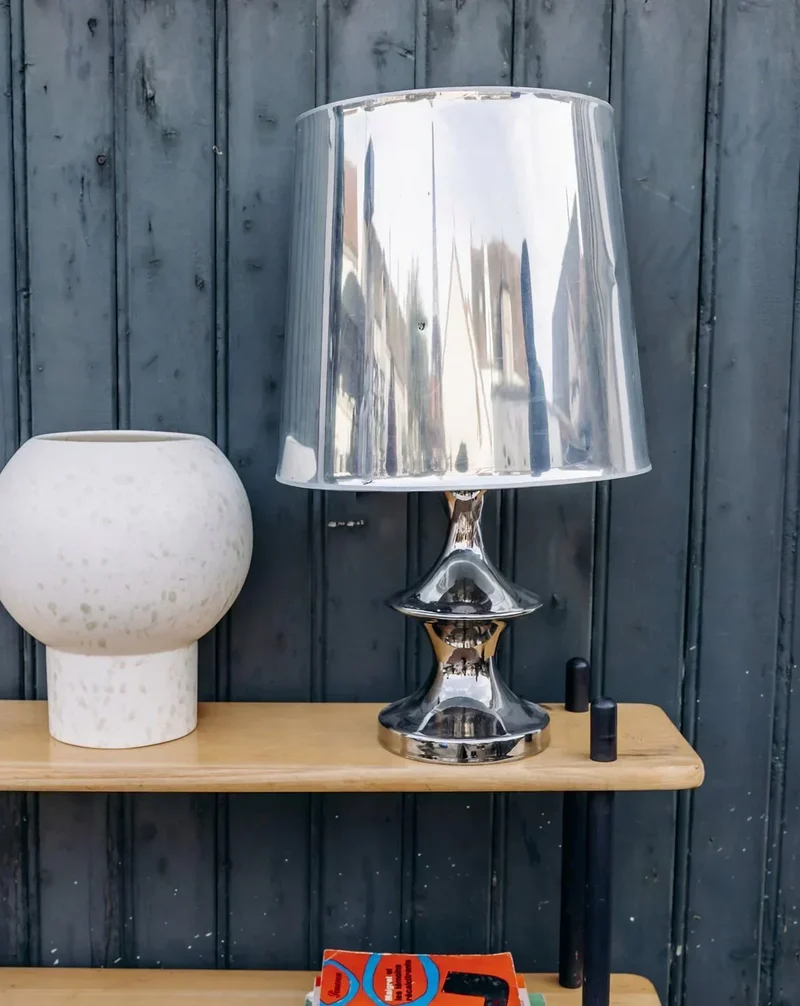 Julia, la lampe à poser N°108