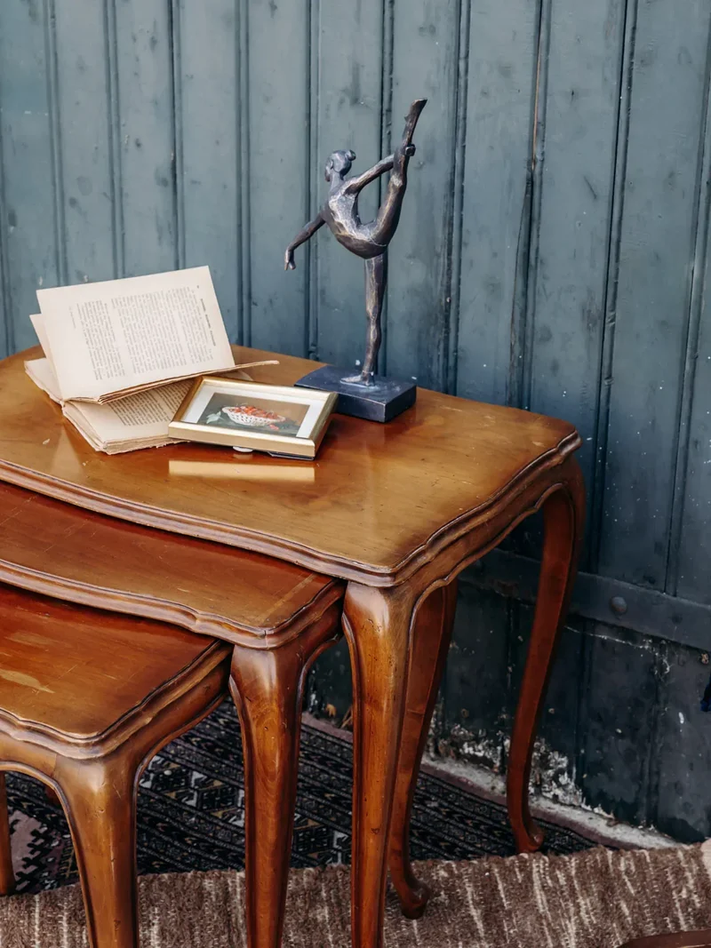 Barbara, les tables gigognes en bois N°33