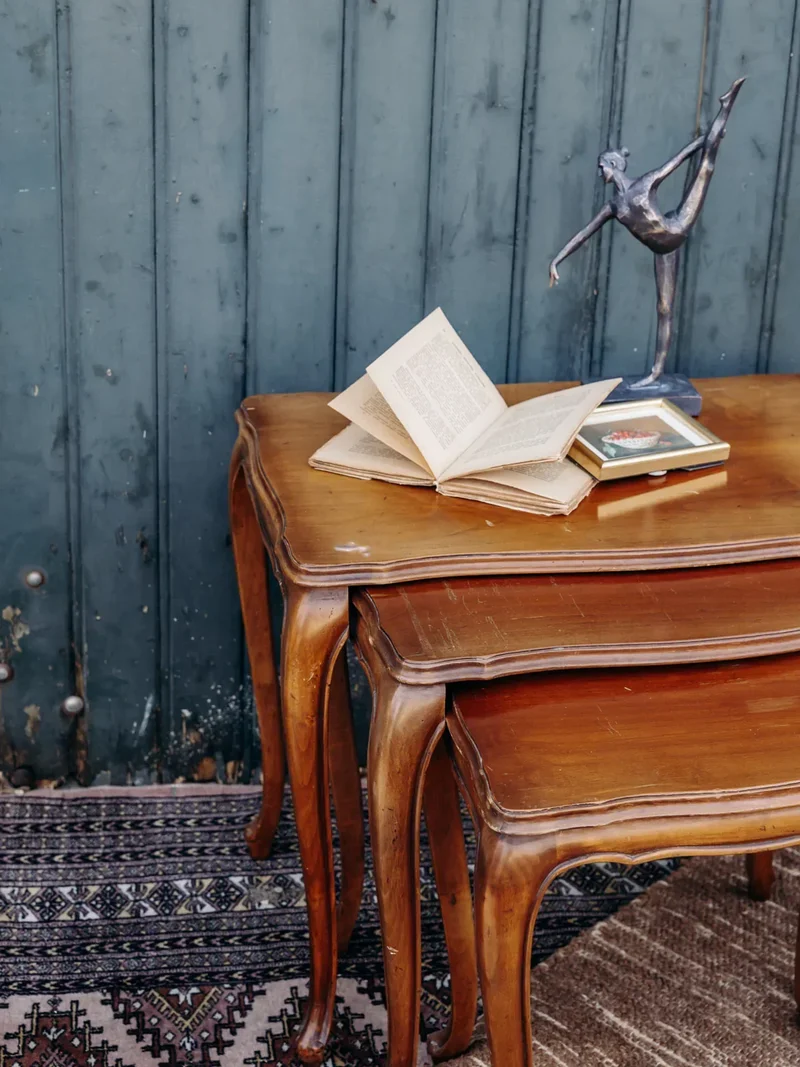 Barbara, les tables gigognes en bois N°33