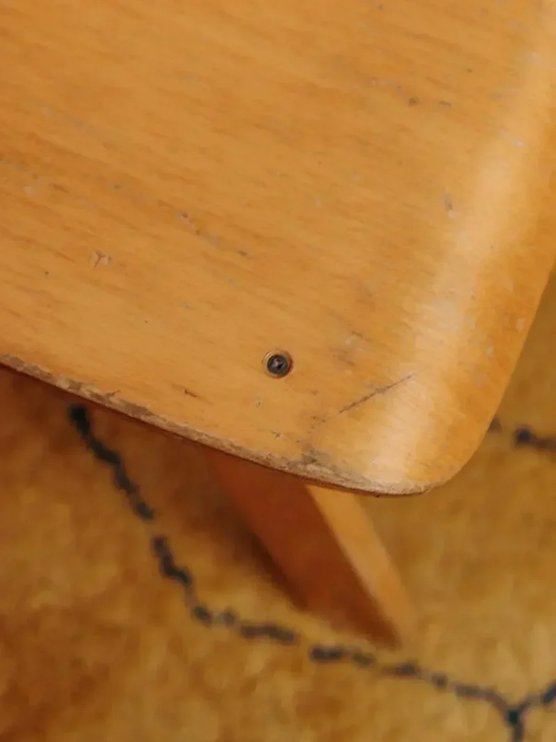 Ernestine, la petite chaise en bois N°16