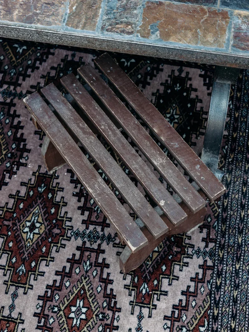 Regis, le tabouret en bois N°310