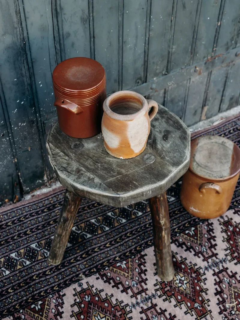 Regis, le tabouret en bois N°307