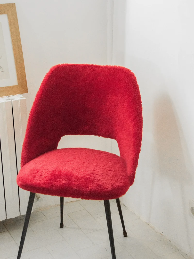 Alma, la paire de chaises en métal N°635