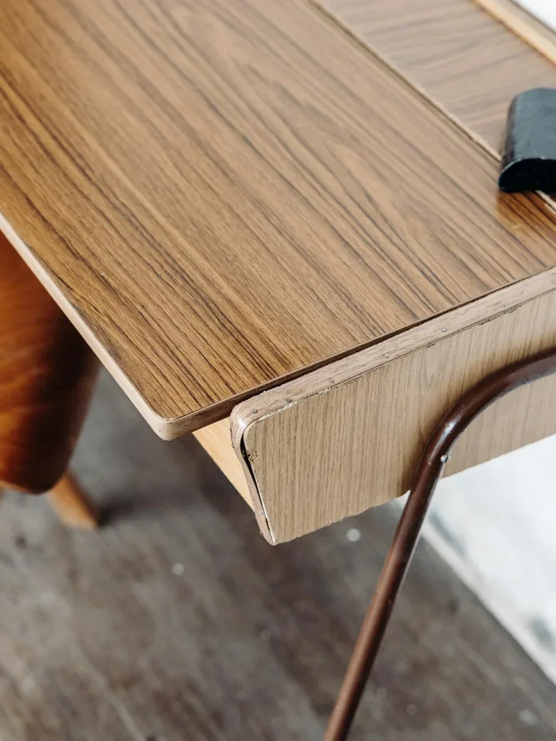 Edouard, le bureau pour enfant N°124