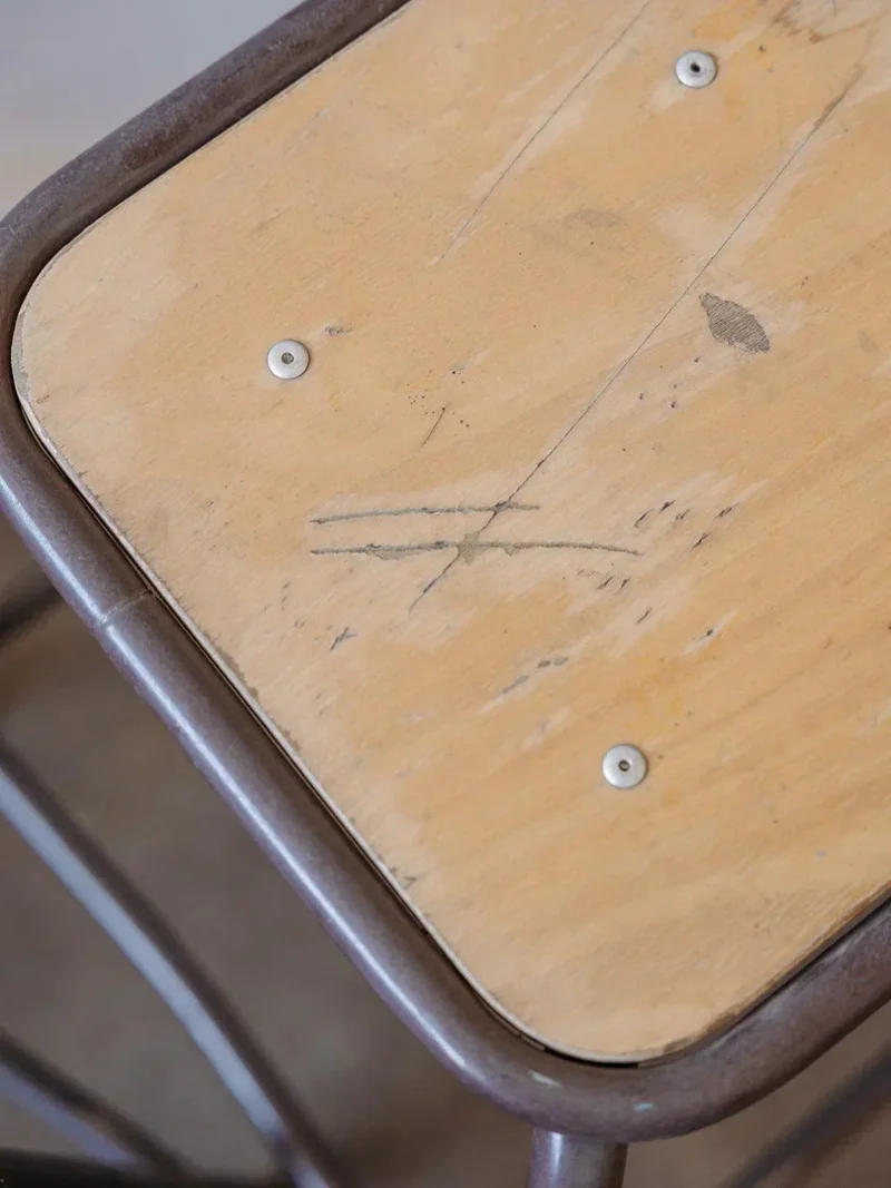 Axel, le tabouret industriel N°5