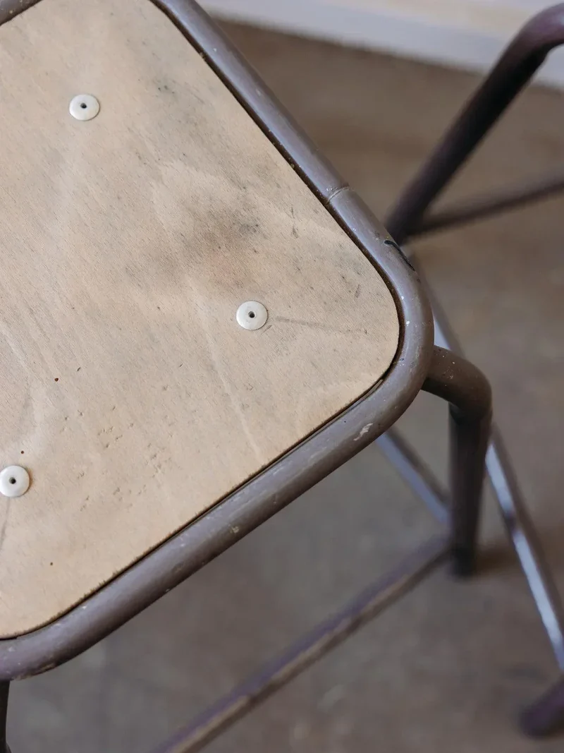 Axel, le tabouret industriel N°5
