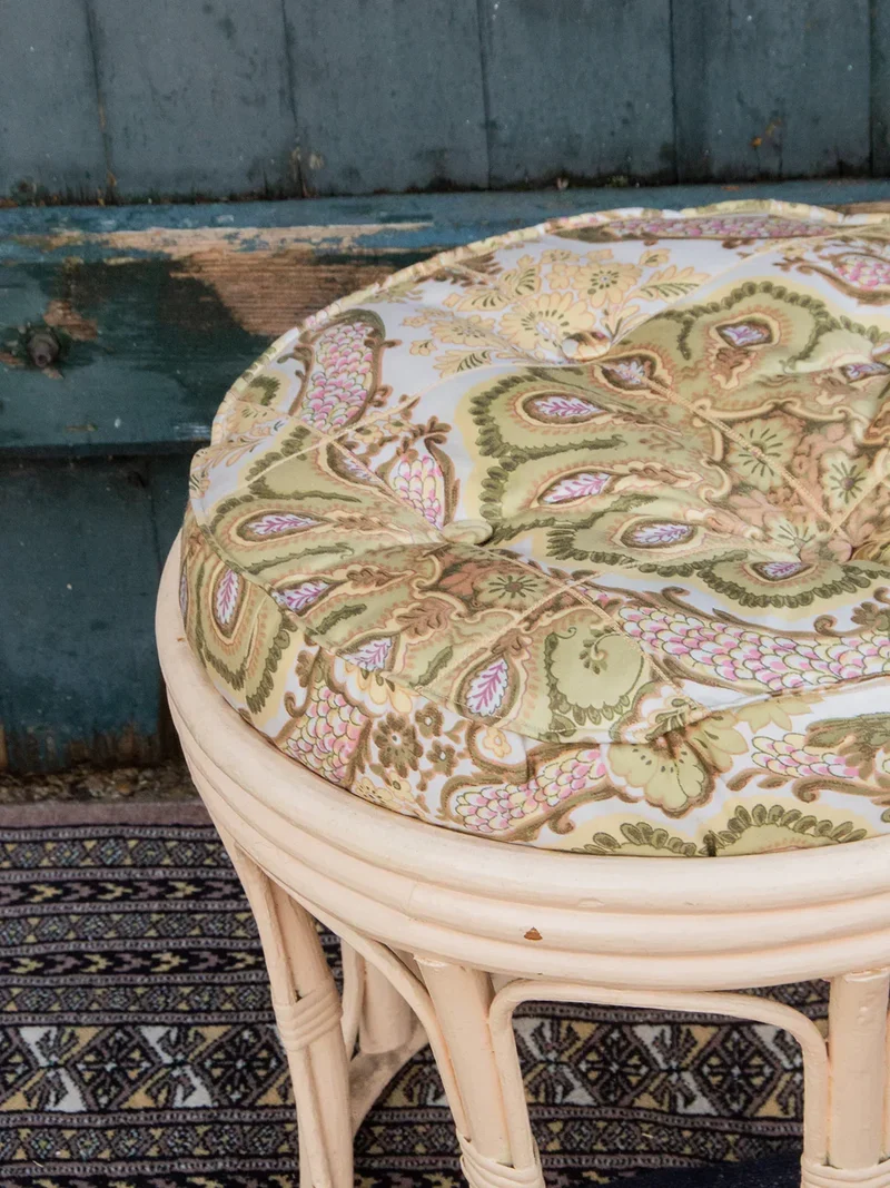 Jean-Philippe, le pouf en rotin N°7