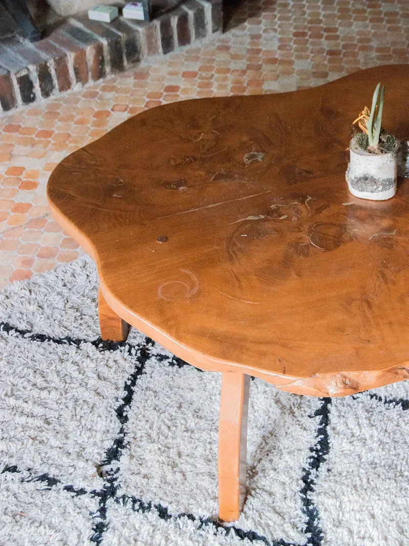 Léonie, la table basse brutaliste N°361