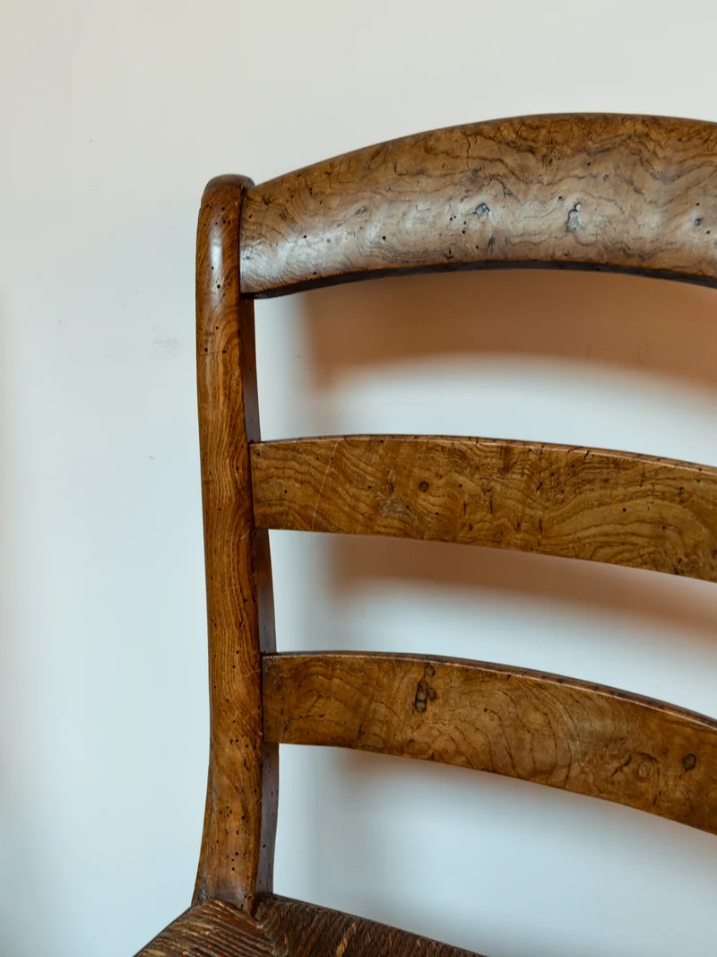 Claude, la chaise en bois N°290