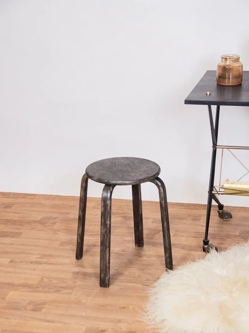 Axel, le tabouret Alvar Aalto N°70