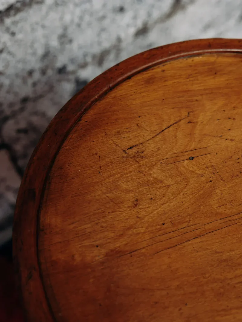 Gaston, le tabouret de bar en bois N°10