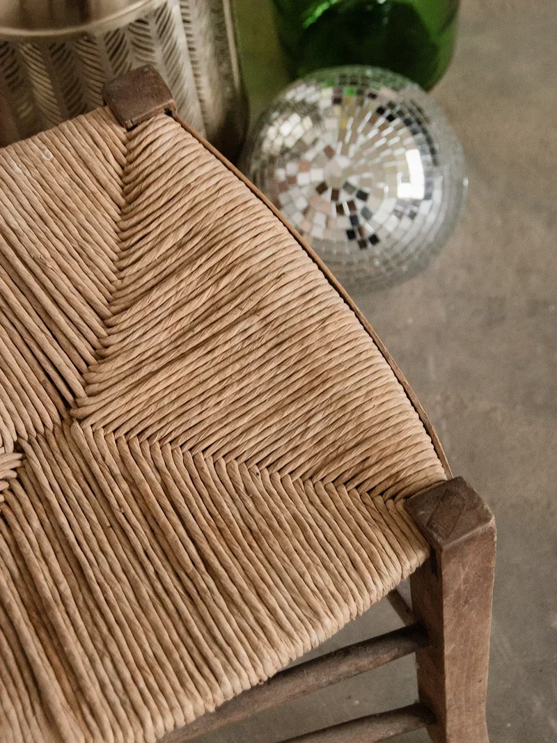 Claude, la chaise en bois N°238