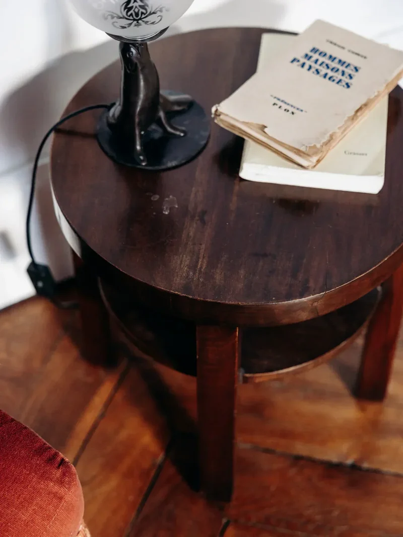 Hanna, la table d'appoint en bois N°79