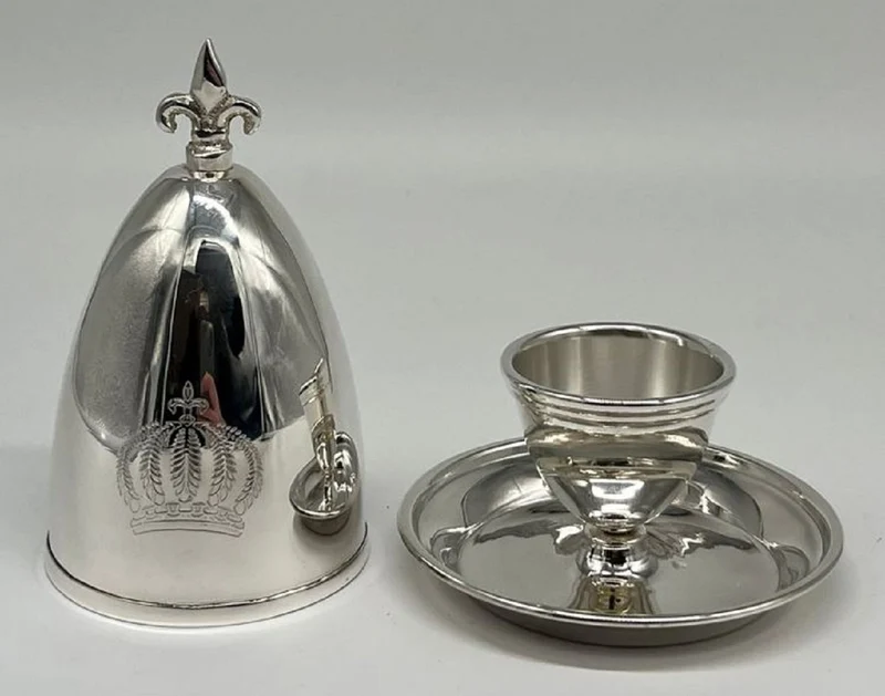 Pompöös by Casa Padrino Luxus Barock Eierbecher mit Deckel Silber - designed by Harald Glööckler