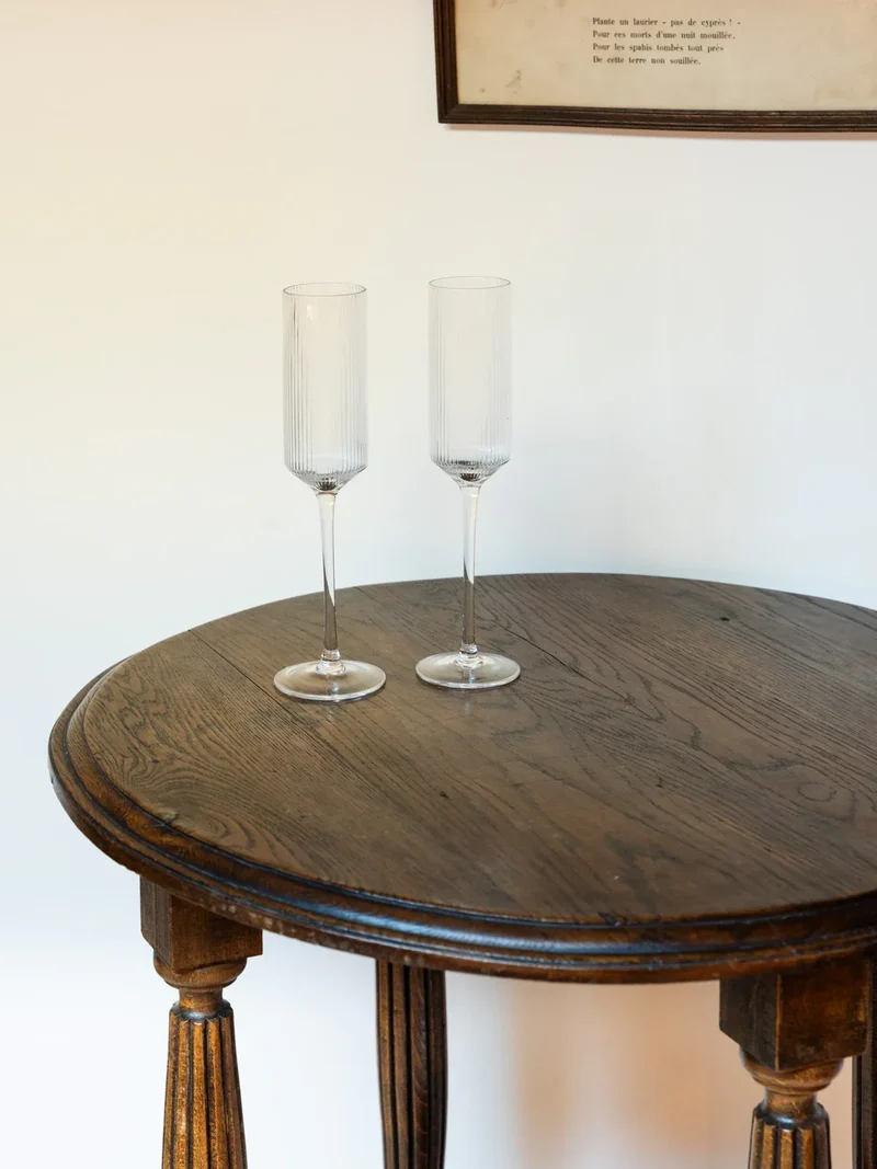Francine, la table d'appoint en bois N°161