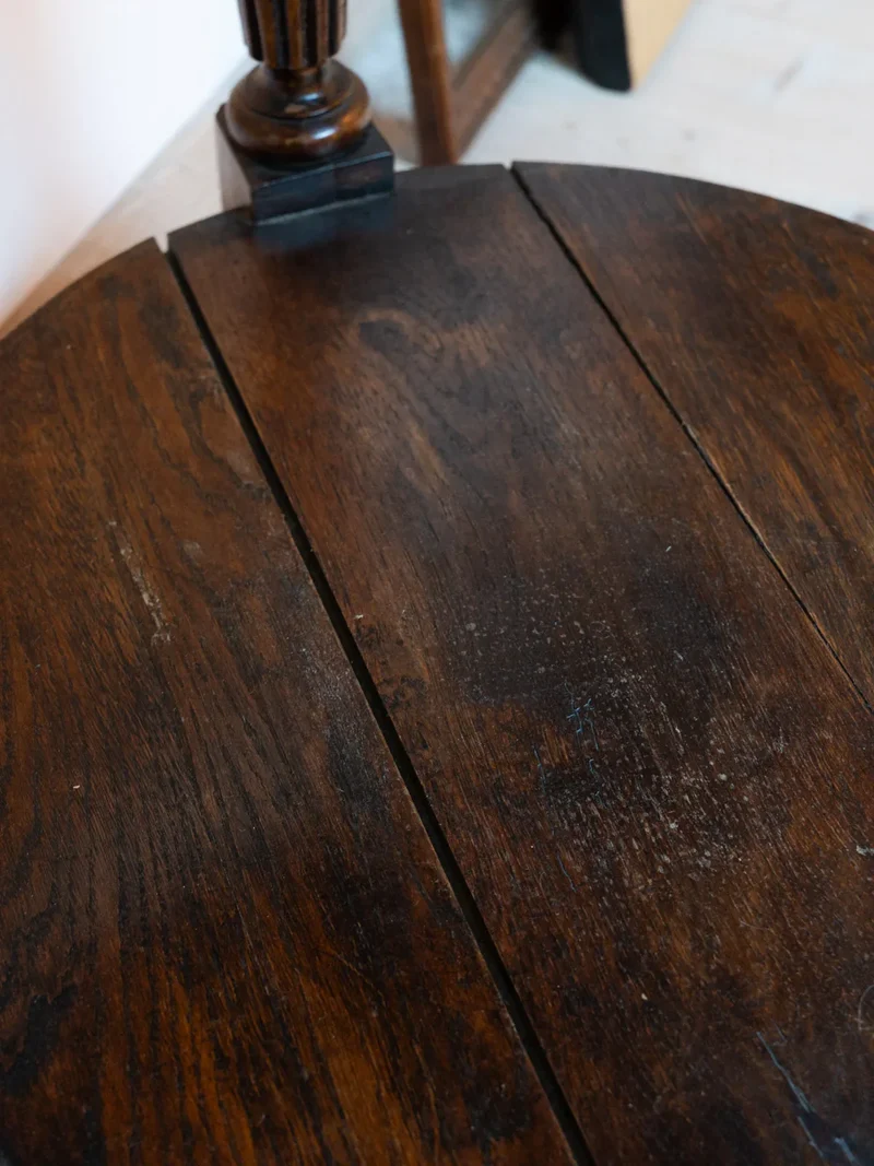 Francine, la table d'appoint en bois N°161