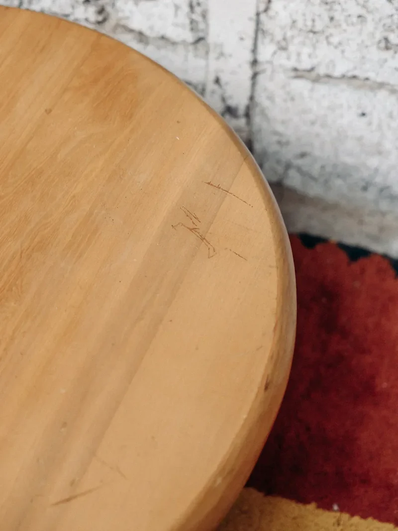Donna, la table basse en bois N°180