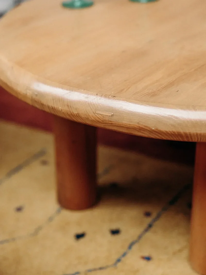 Donna, la table basse en bois N°180