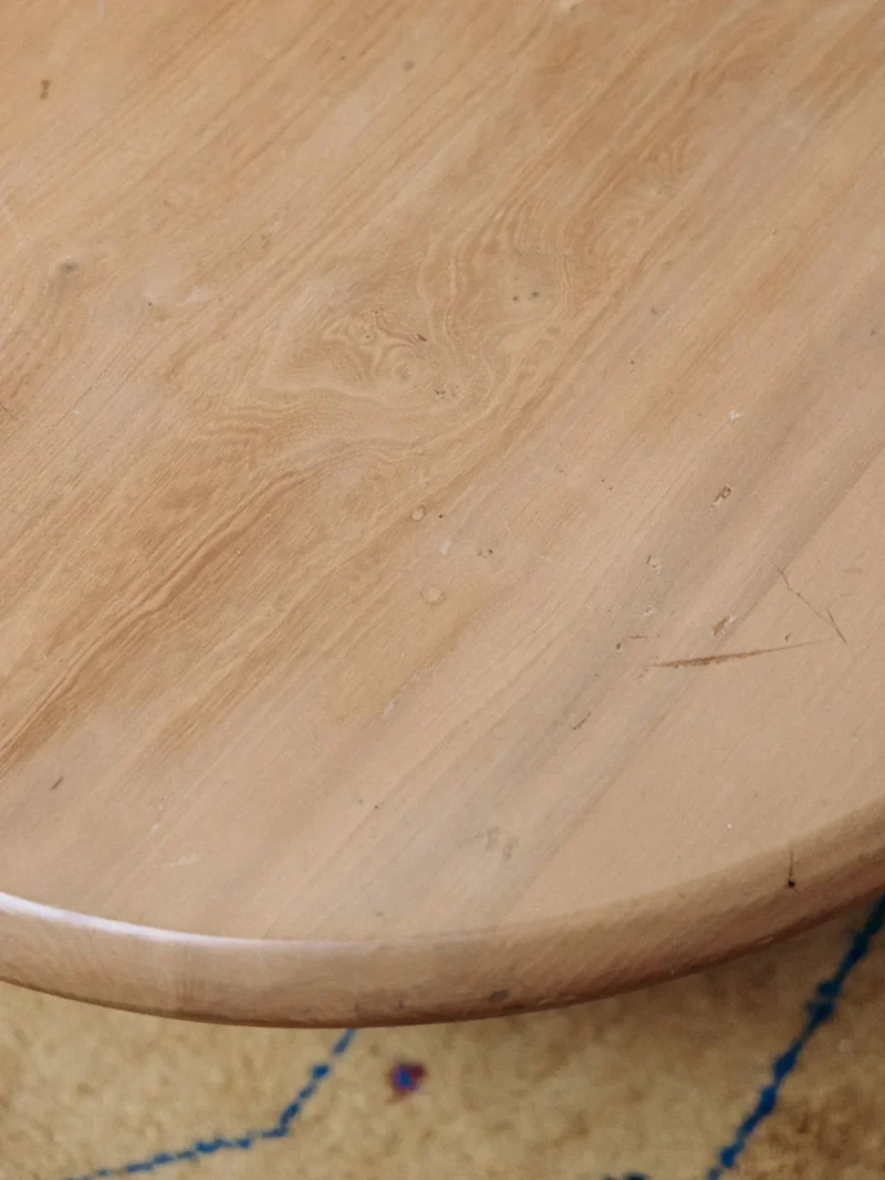 Donna, la table basse en bois N°180