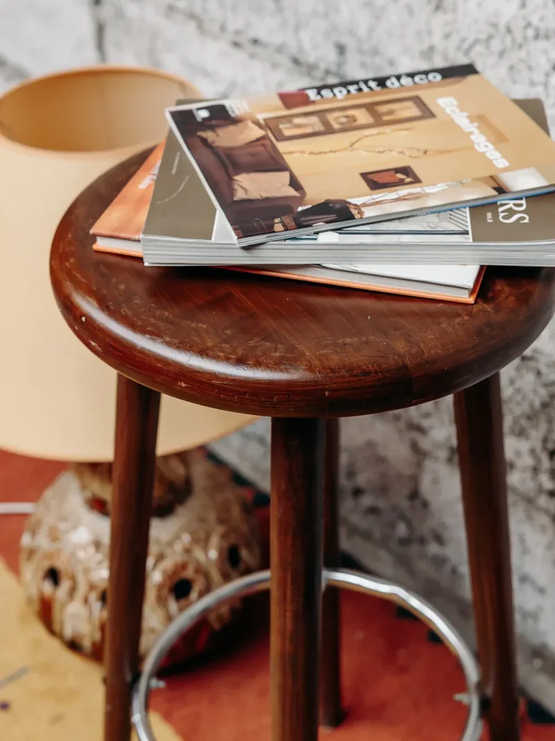 Pierre, le tabouret de bar en bois N°6