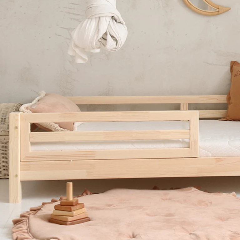 Lit 90x190 barrière et sommier inclus pieds 10 cm Myléna Bois