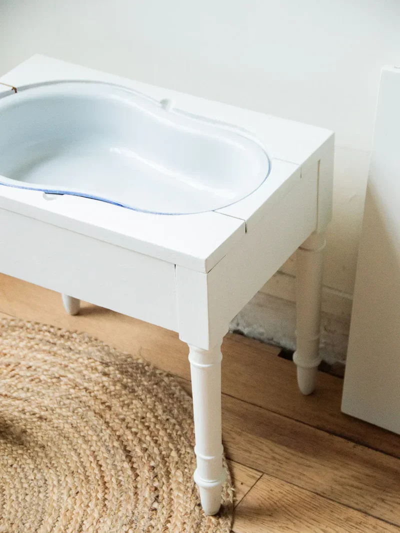 Odile, la table de chevet en bois N°300