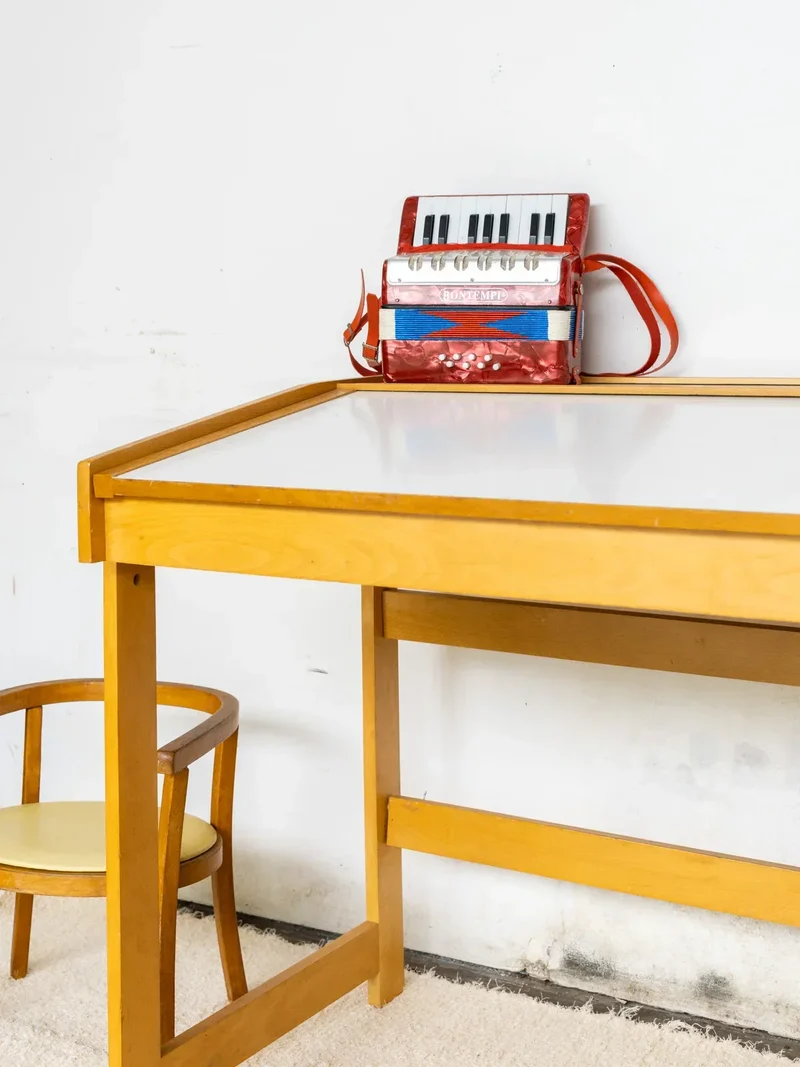 Yvan, le bureau en bois N°27