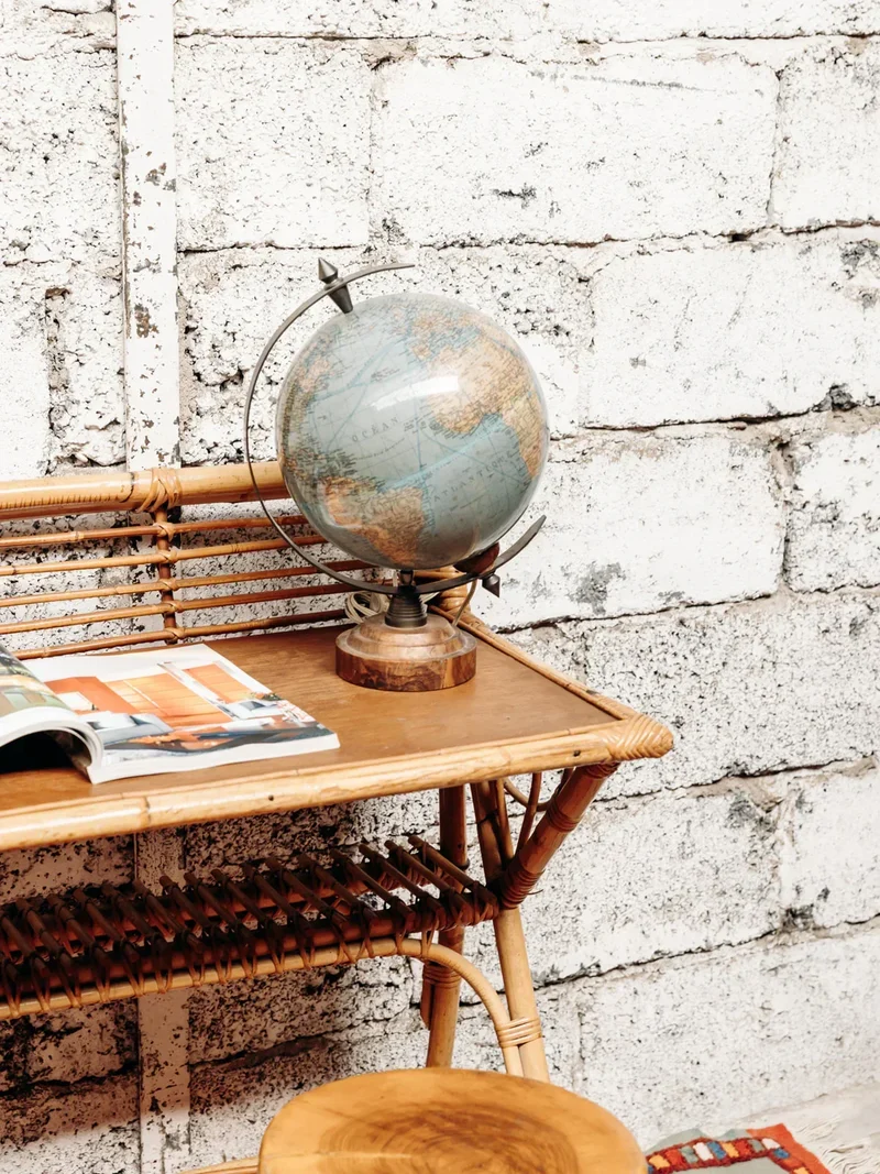 Edouard, le bureau en rotin N°307