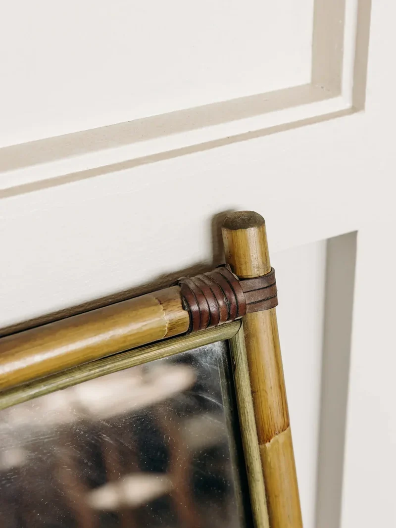 Georges, le miroir en bambou N°657