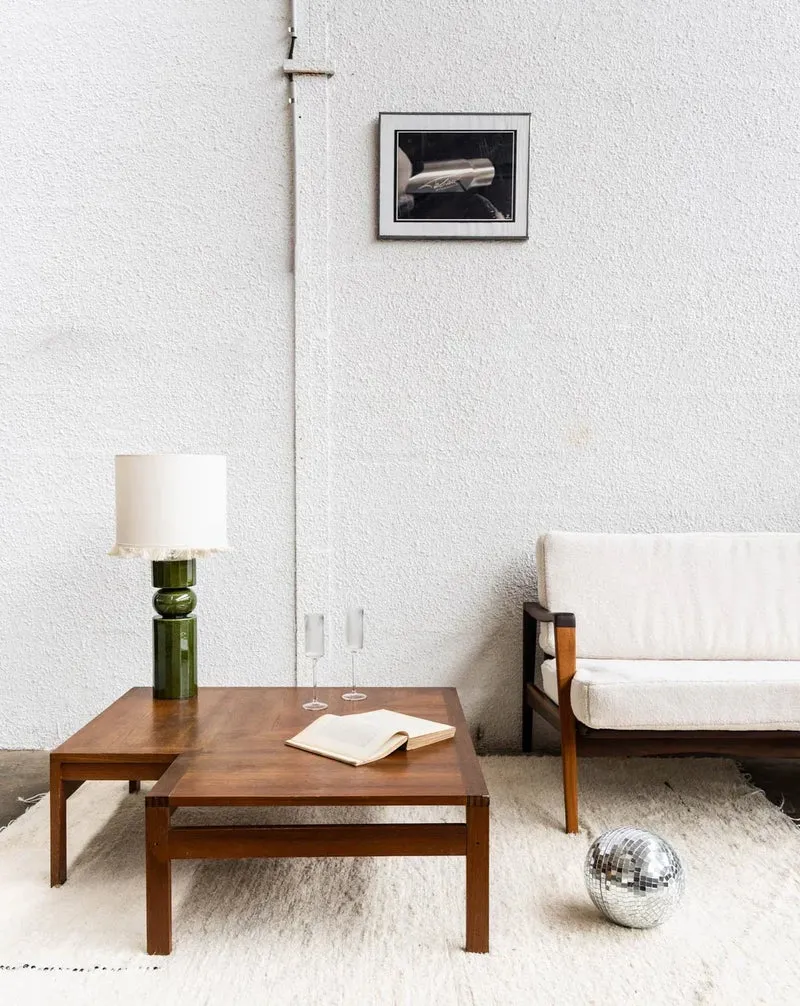 Donna, la table basse en bois N°223