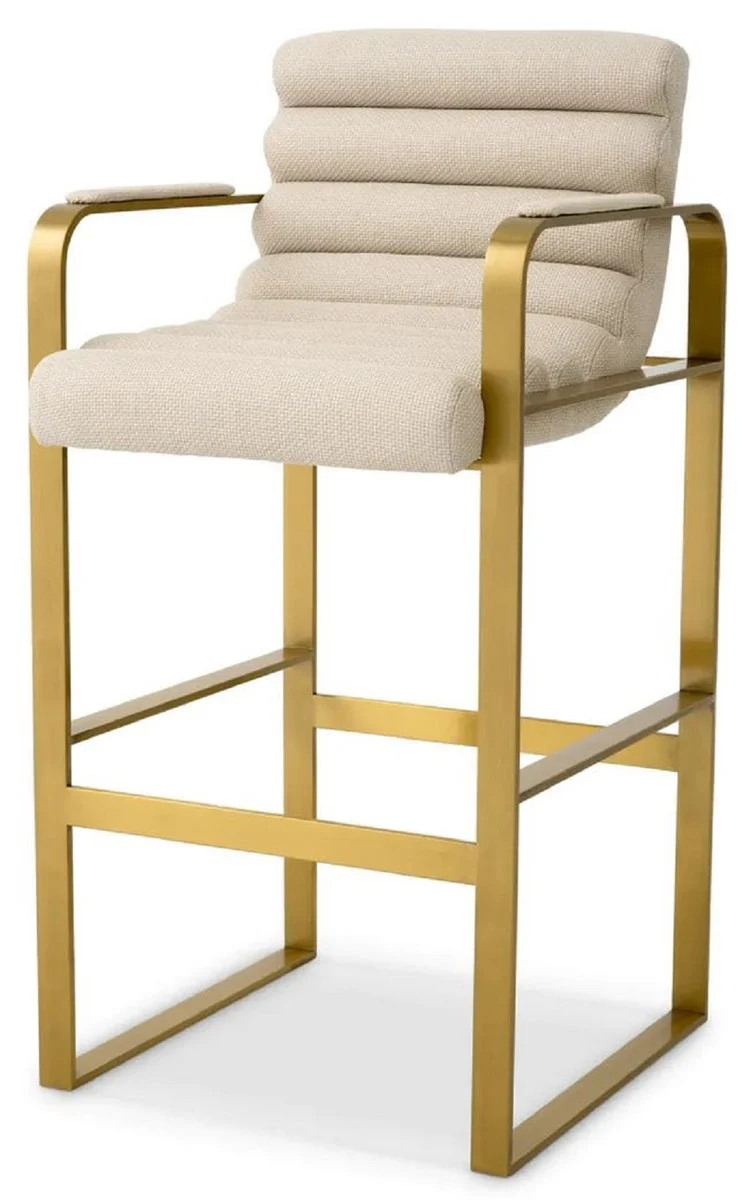Casa Padrino Luxus Barstuhl mit Armlehnen Sandfarben / Messing 53,5 x 57,5 x H. 107 cm - Gepolsterter Edelstahl Barhocker - Bar Möbel - Luxus Möbel - Luxus Qualität