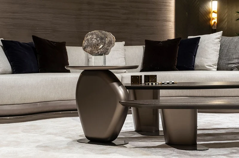 Casa Padrino Luxus Wohnzimmer Beistelltisch Bronze H. 55 cm - Hotel Tisch - Wohnzimmer Möbel - Hotel Möbel - Luxus Qualität