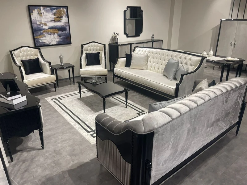 Casa Padrino Luxus Barock Beistelltisch Schwarz / Grau - Handgefertigter Massivholz Tisch im Barockstil - Luxus Wohnzimmer Möbel im Barockstil - Barock Möbel - Edel & Prunkvoll