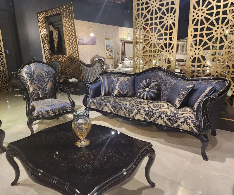 Casa Padrino Luxus Barock Wohnzimmer Sessel Gold / Blau / Schwarz - Handgefertigter Barockstil Sessel - Luxus Wohnzimmer Möbel im Barockstil - Barock Möbel - Edel & Prunkvoll