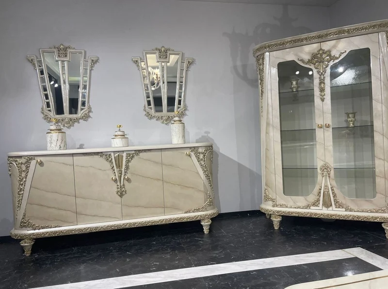 Casa Padrino Luxus Barock Sideboard Beige / Grau / Gold - Barockstil Massivholz Schrank mit 4 Türen - Luxus Möbel im Barockstil - Barock Möbel - Edel & Prunkvoll