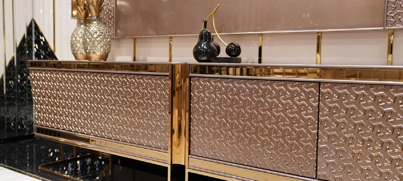 Casa Padrino Luxus TV Schrank Set Grau / Gold - Massivholz Wohnzimmer Sideboard mit TV Rückwand - Luxus Möbel - Wohnzimmer Möbel
