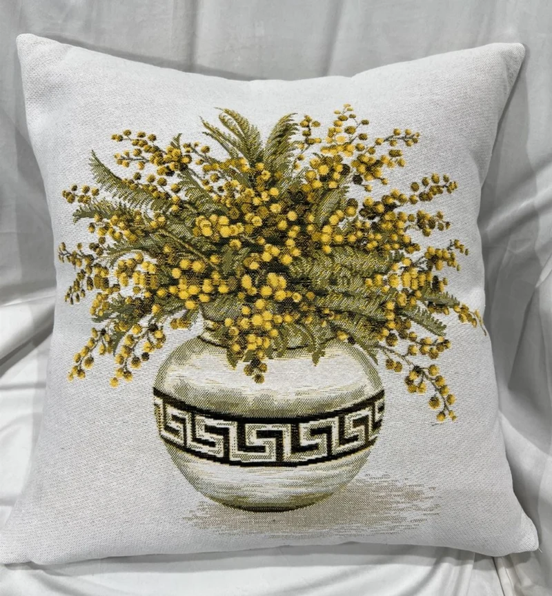 Casa Padrino Luxus Deko Kissen Blumen mit Vase Weiß / Mehrfarbig 45 x 45 cm - Bedrucktes Zierkissen mit edlem Gobelin Stoff - Luxus Deko Accessoires