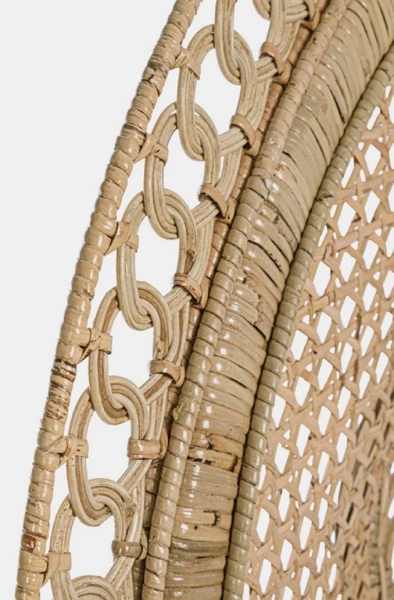 Casa Padrino Luxus Garten Sessel Naturfarben / Weiß 106 x 71 x H. 148 cm - Vintage Stil Rattan Sessel mit Sitzkissen - Vintage Stil Rattan Möbel - Garten & Terrassen Möbel
